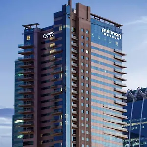 Pullman Jumeirah Lakes Towers Hotel