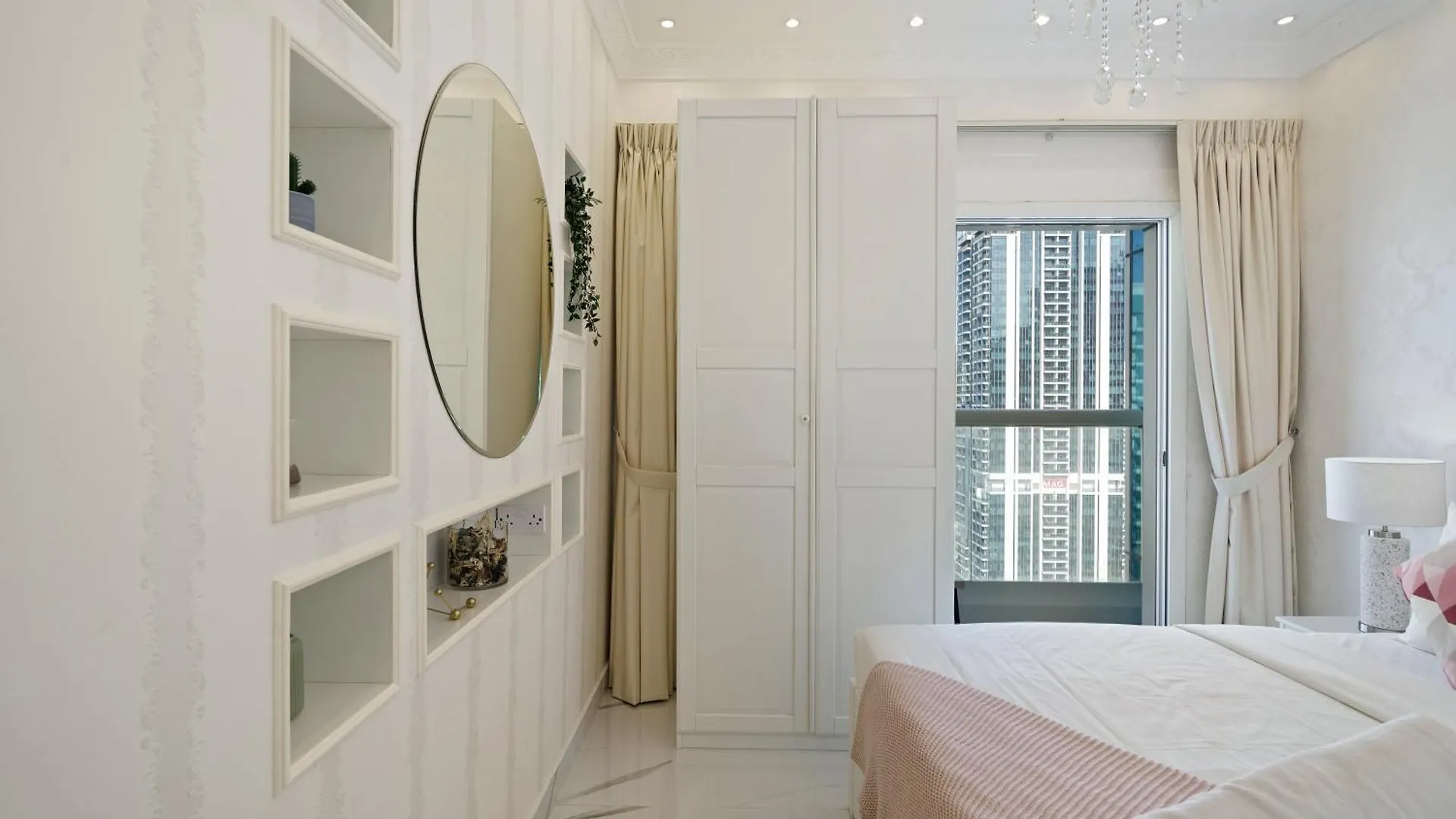 High Floor Upgraded 2Br In Jlt - Walk To Lake Park Dubai Apartment