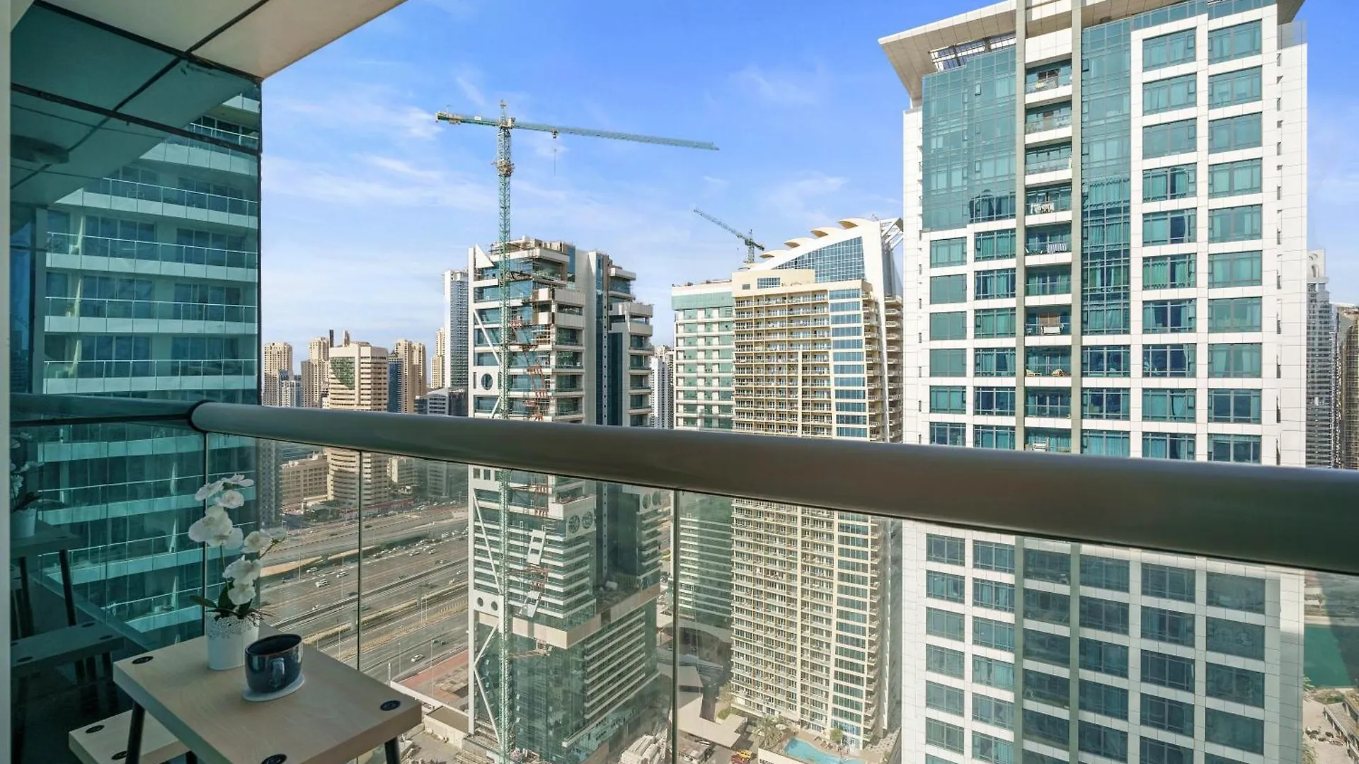 High Floor Upgraded 2Br In Jlt - Walk To Lake Park Dubai 0*,